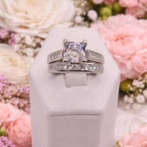 Elegant Silver-Tone Women's Ring Set